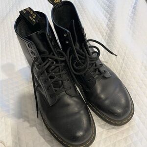 Dr. Martens 1460W Leather Women's Boots 9 US - Black